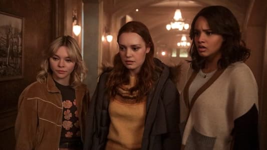 Image Motherland: Fort Salem 8