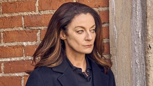 Image The Flight Attendant 6