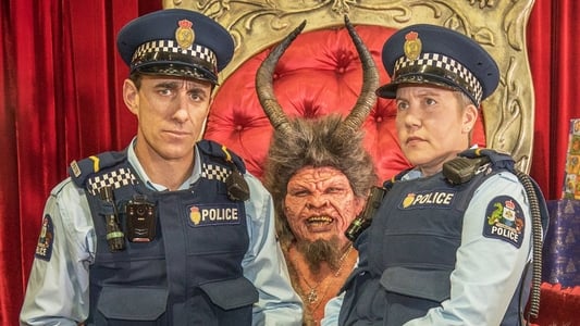 Image Wellington Paranormal 7