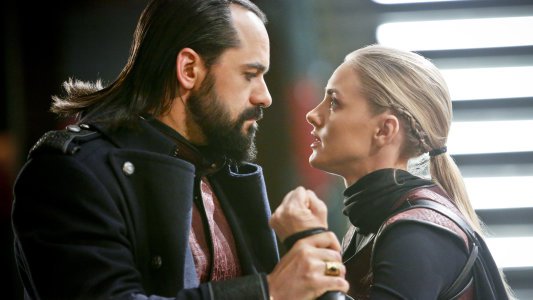 Image Legends of Tomorrow 13