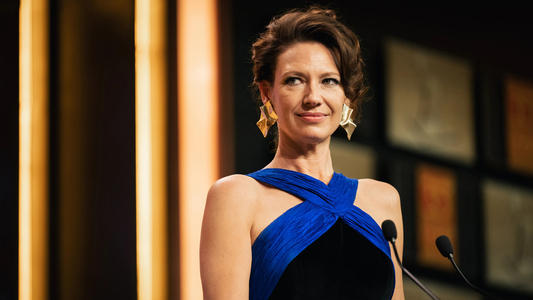 Image The Newsreader 1