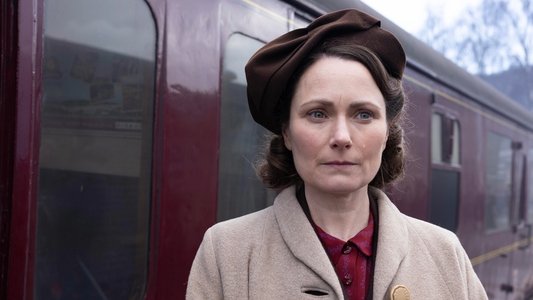 Image All Creatures Great and Small (2020) 1